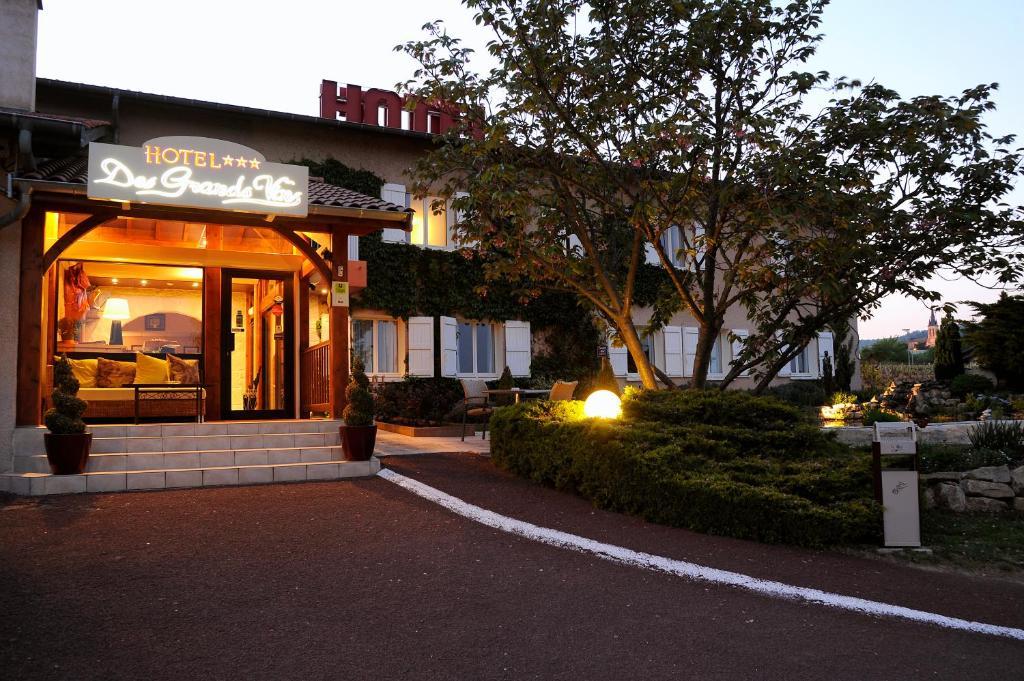 Logis Hotel Des Grands Vins 플루리 외부 사진